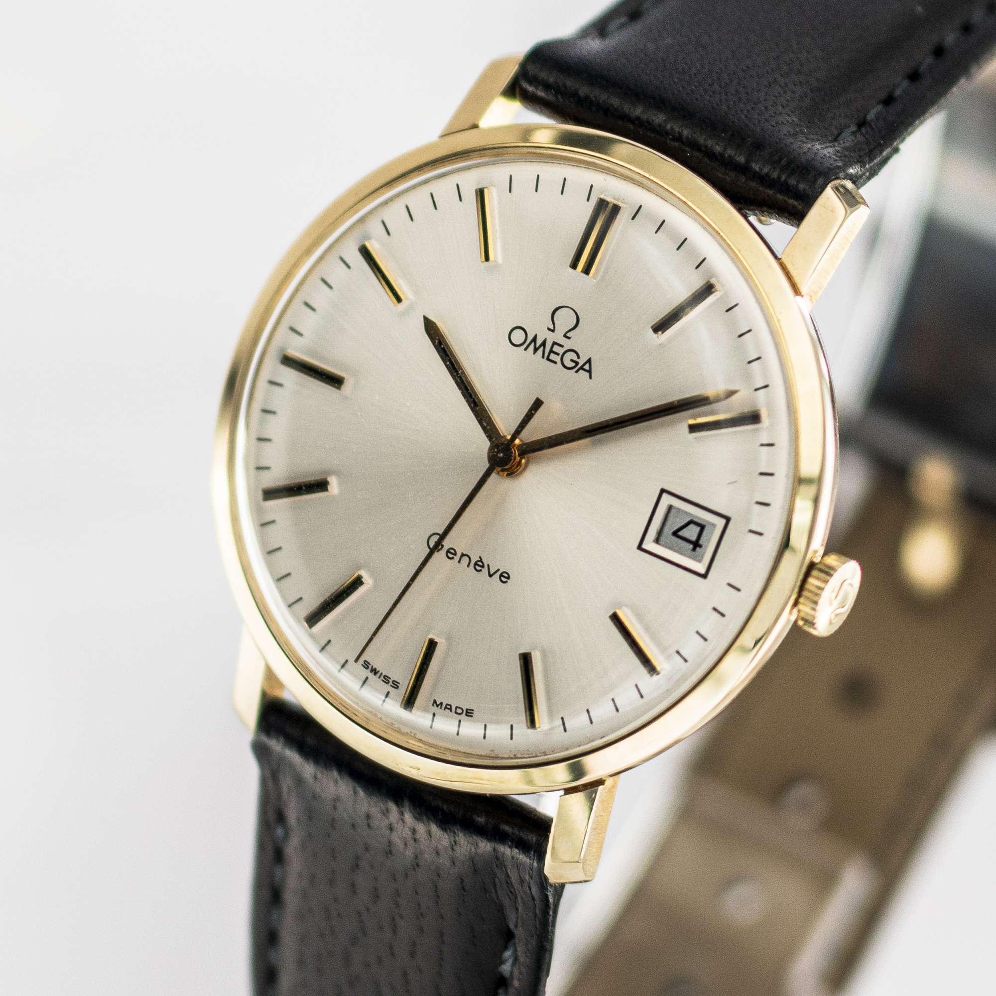 1615_marcels_watch_group_wristwatch_1972_vintage_omega_132.9085_1181_genêve_14K_gold_dial_03