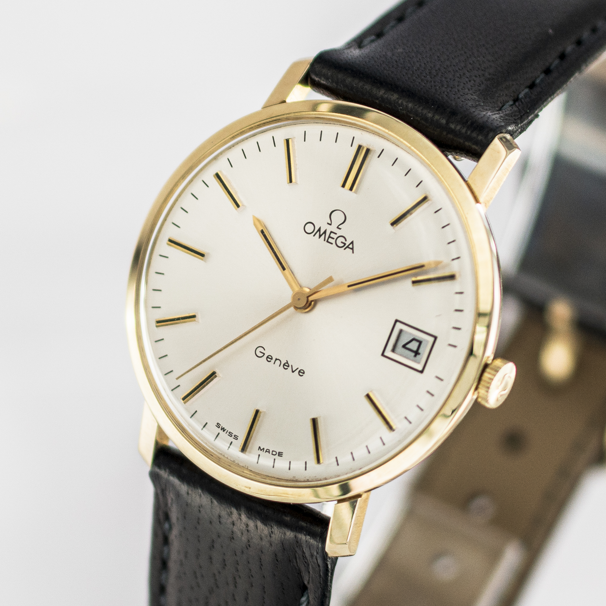 1615_marcels_watch_group_wristwatch_1972_vintage_omega_132.9085_1181_genêve_14K_gold_dial_04