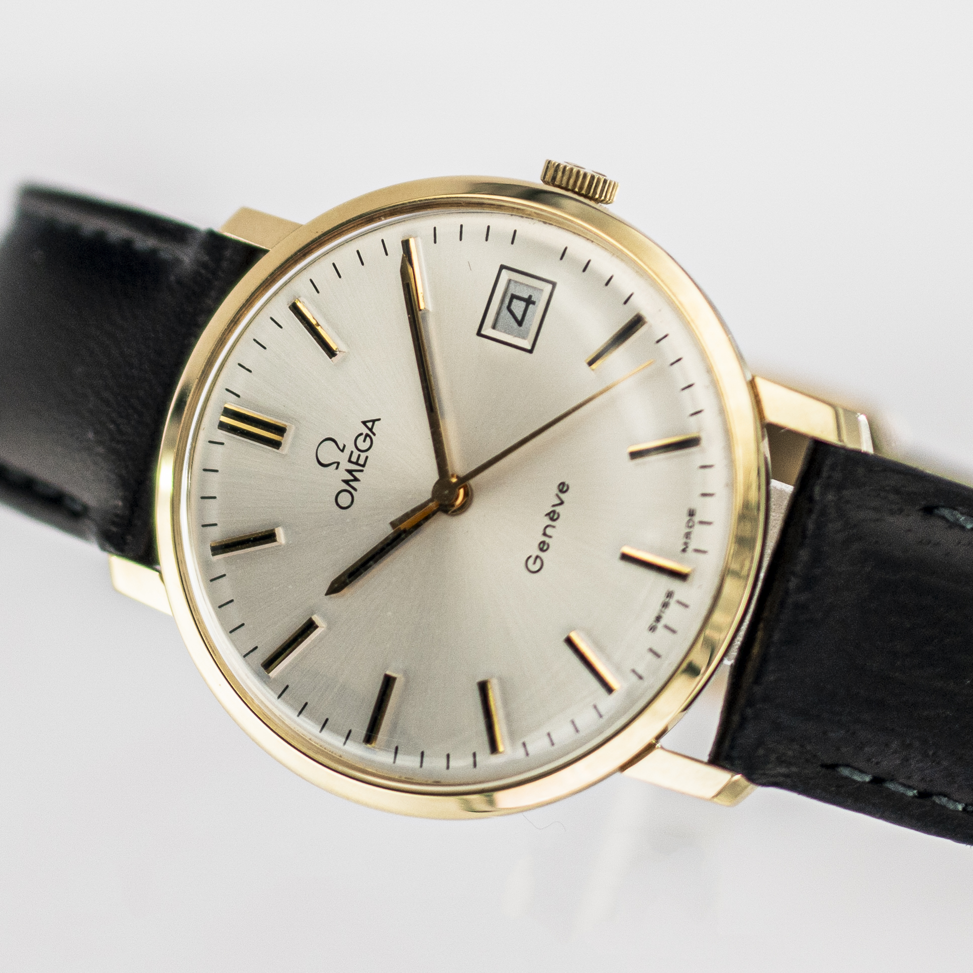 1615_marcels_watch_group_wristwatch_1972_vintage_omega_132.9085_1181_genêve_14K_gold_dial_11