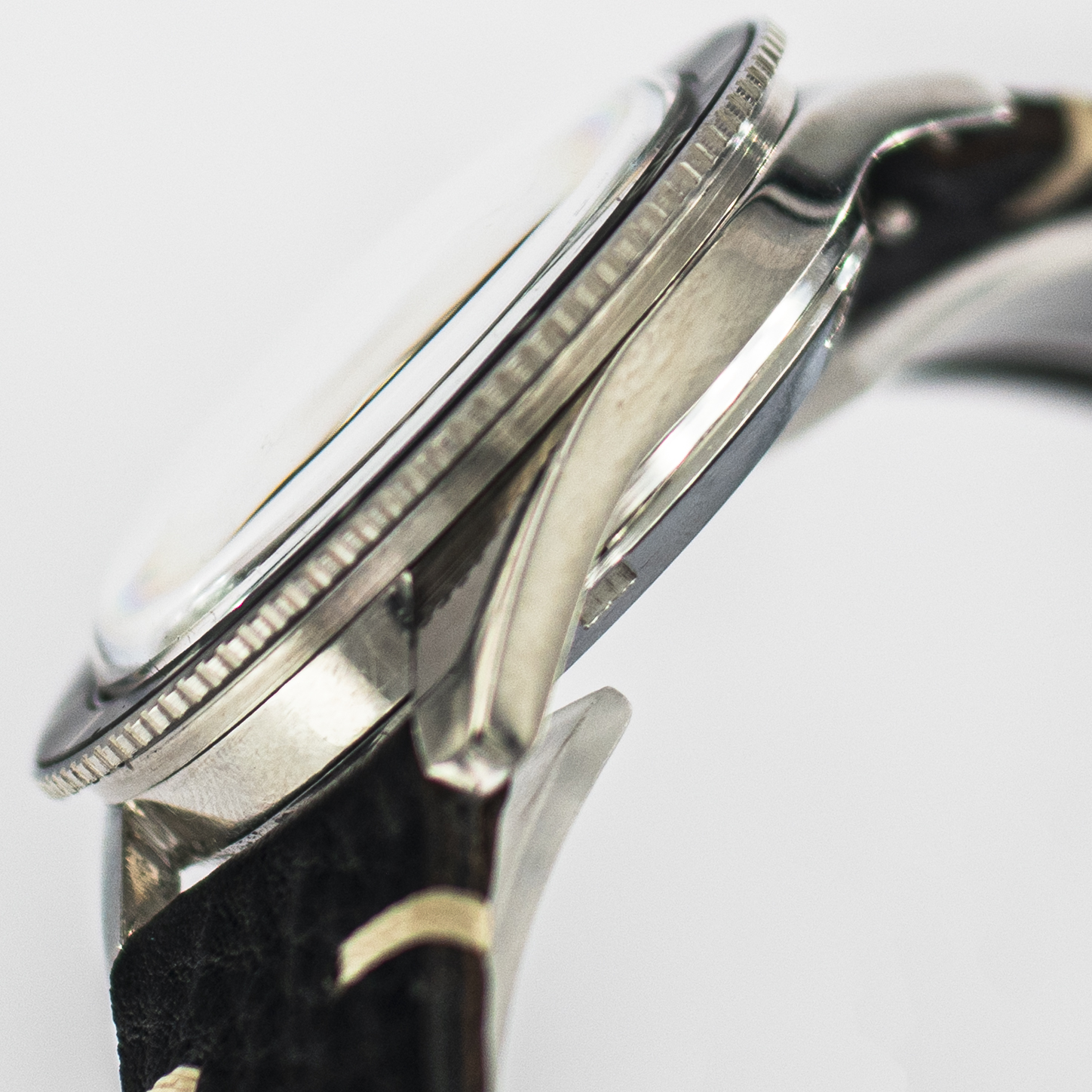 1620_marcels_watch_group_wristwatch_1960s_vintage_blancpain_aqua_lung_fift_fathoms_case_side_06