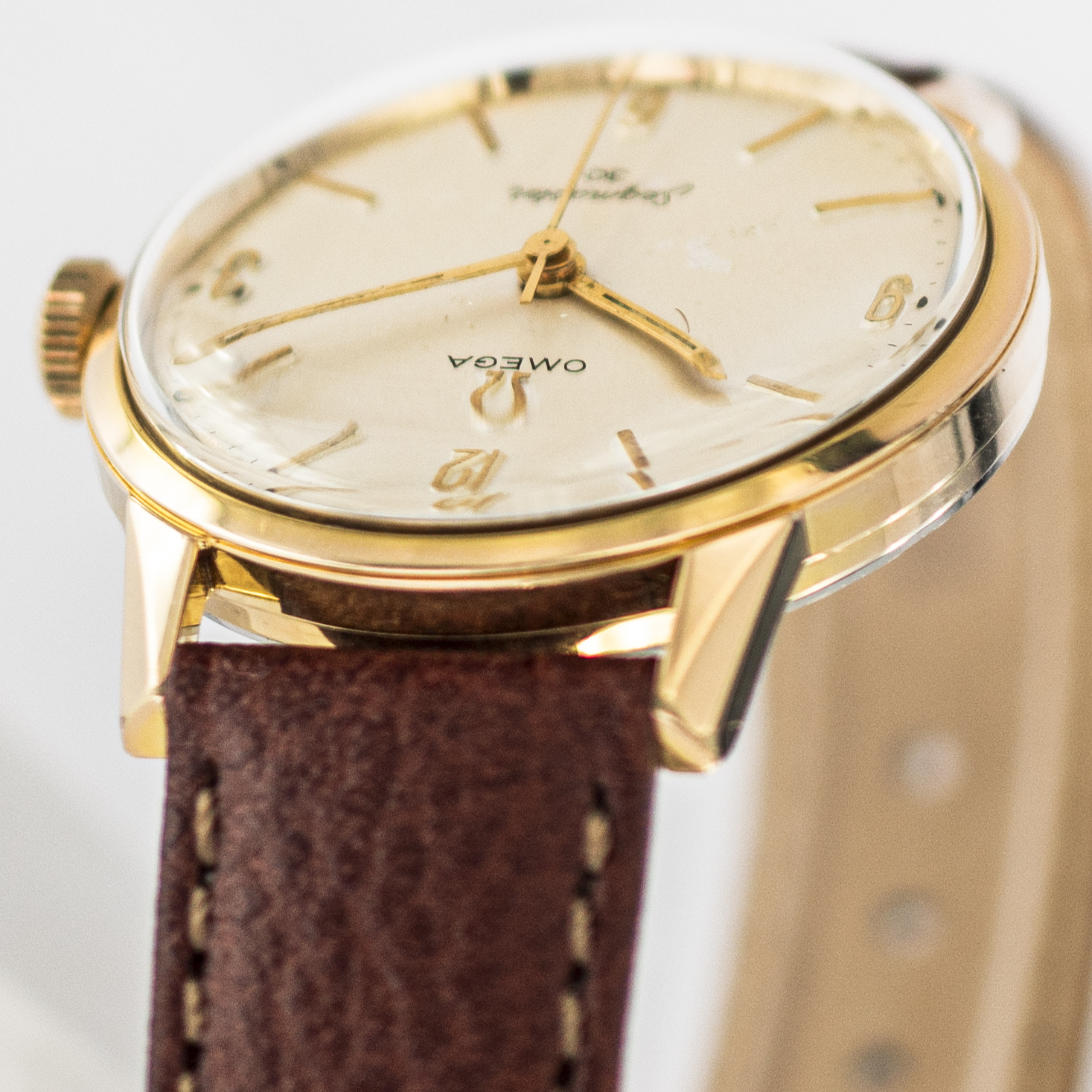 1621_marcels_watch_group_wristwatch_1962_vintagewatch_omega_135.003_seamaster_30_lugs_03