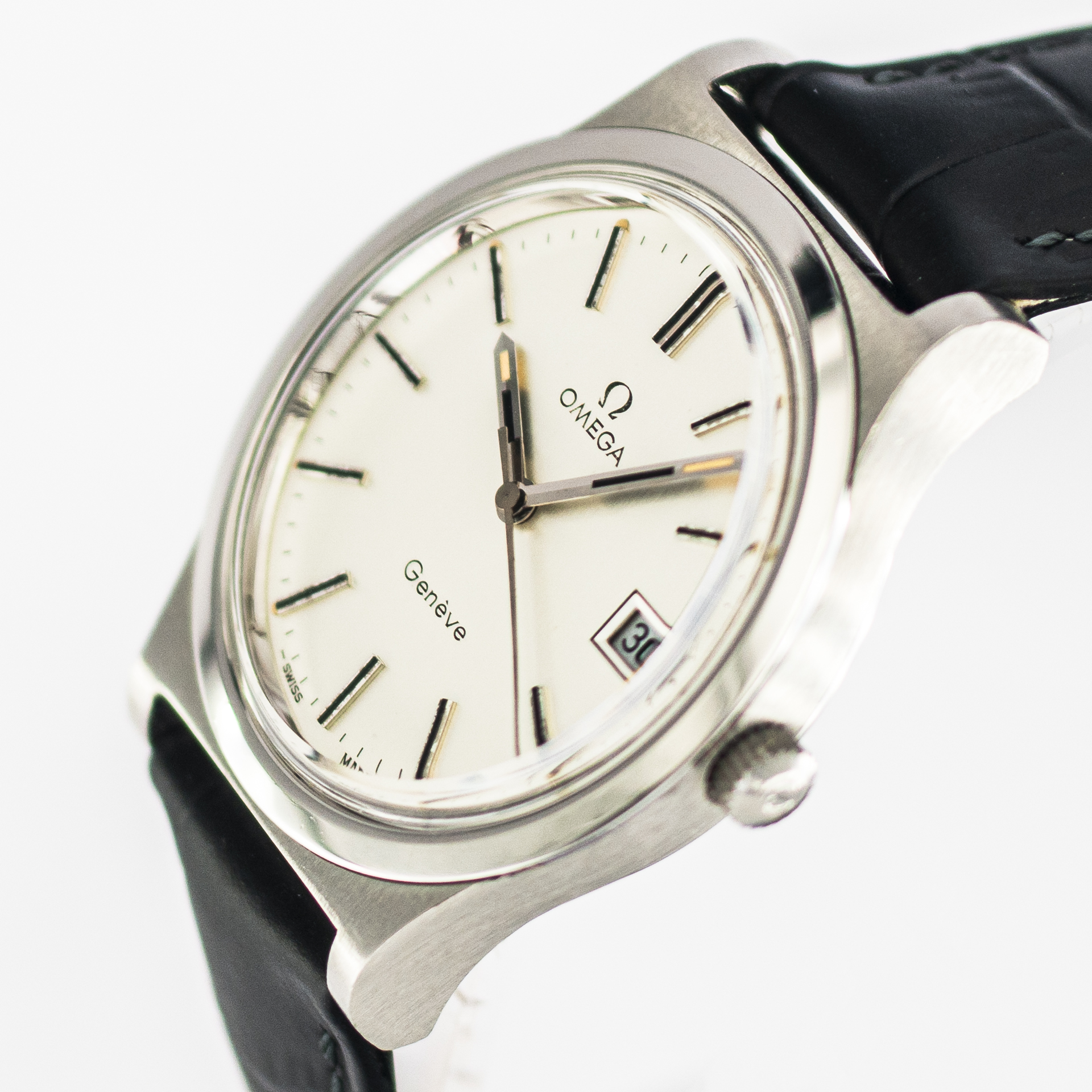 1625_marcles_watch_group_wristwatch_1972_vintage_omega_136.0102_geneve_dial_05