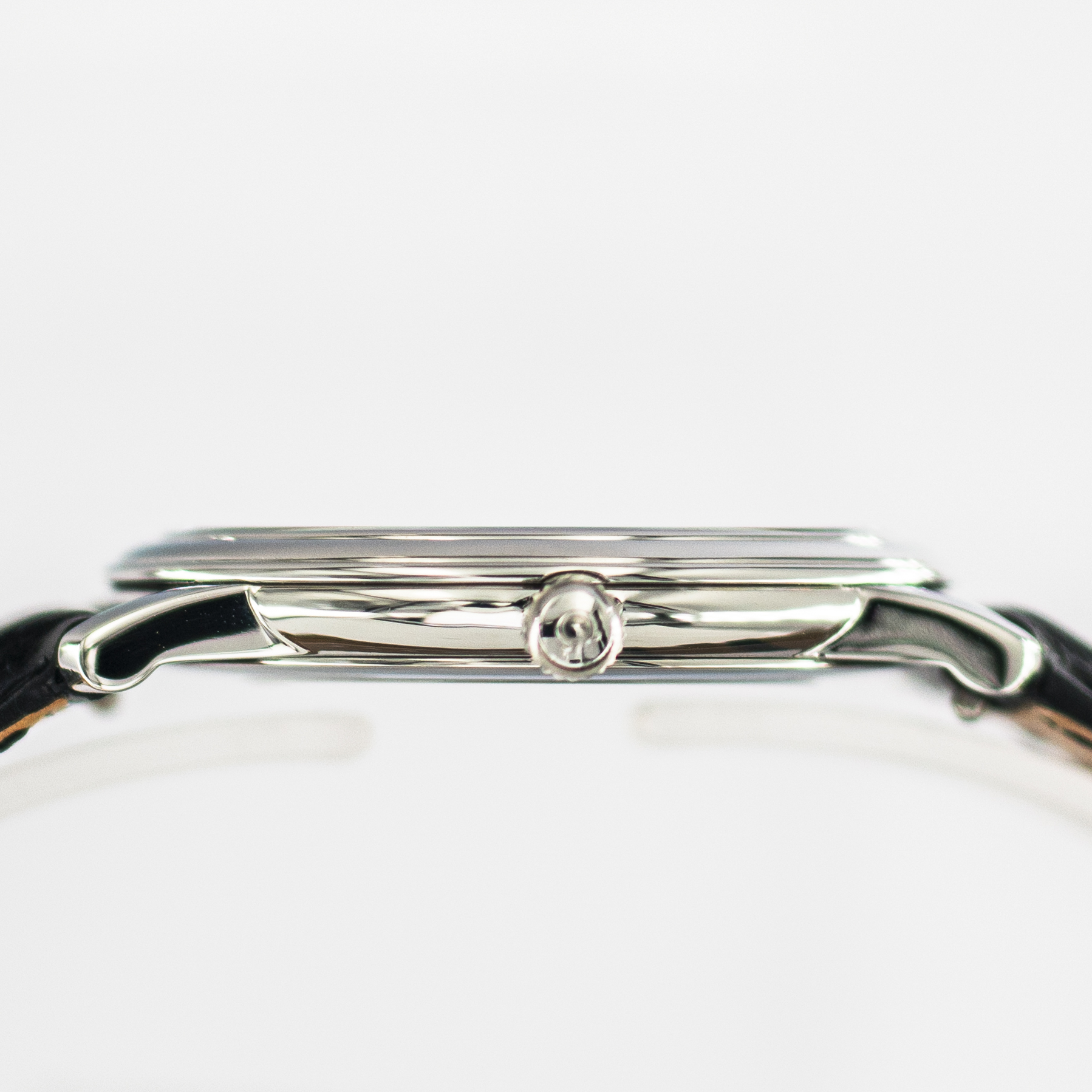 1626_marcels_watch_group_wristwatch_1998_vintage_omega_125.0150_de_ville_prestige_case_side_01