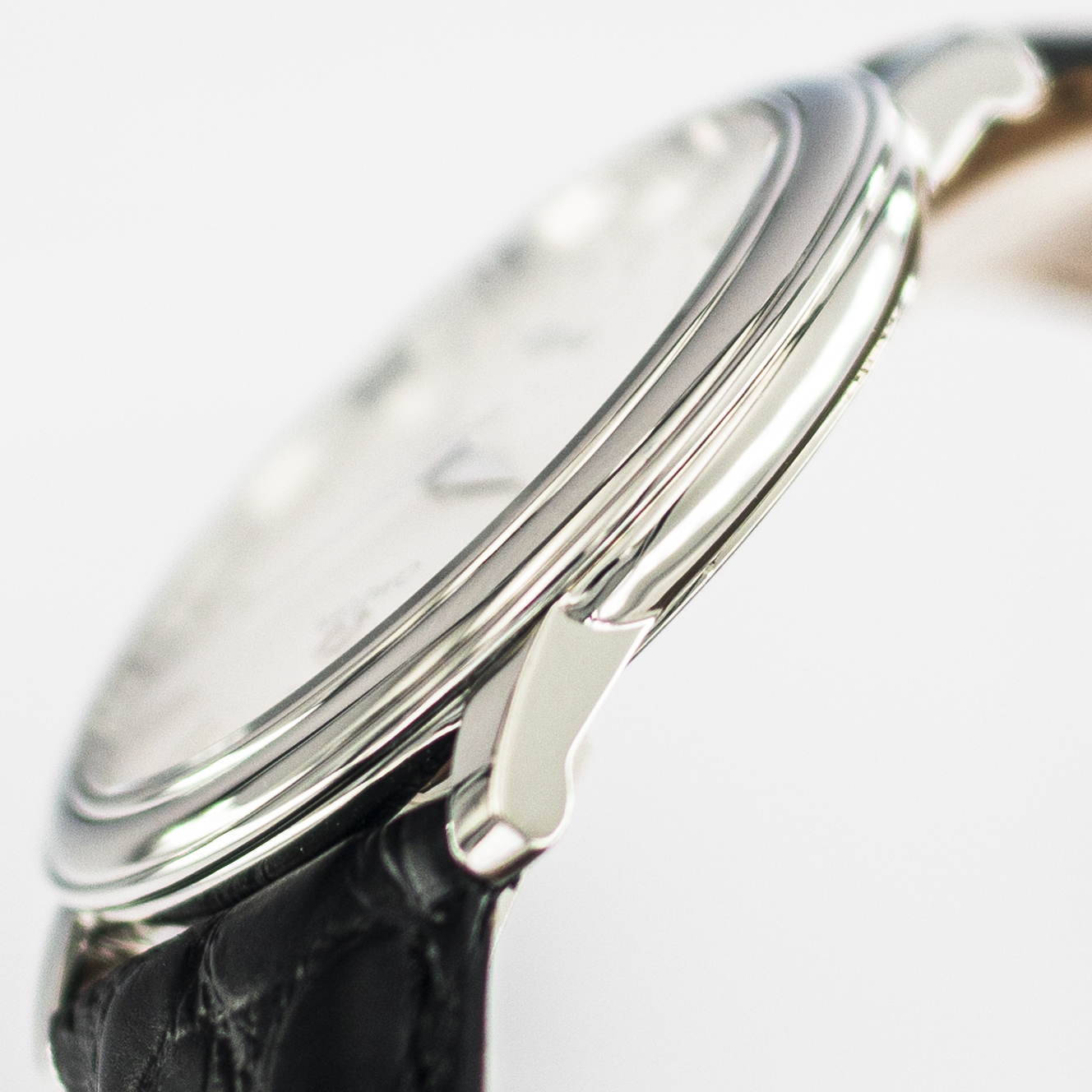 1626_marcels_watch_group_wristwatch_1998_vintage_omega_125.0150_de_ville_prestige_case_side_06