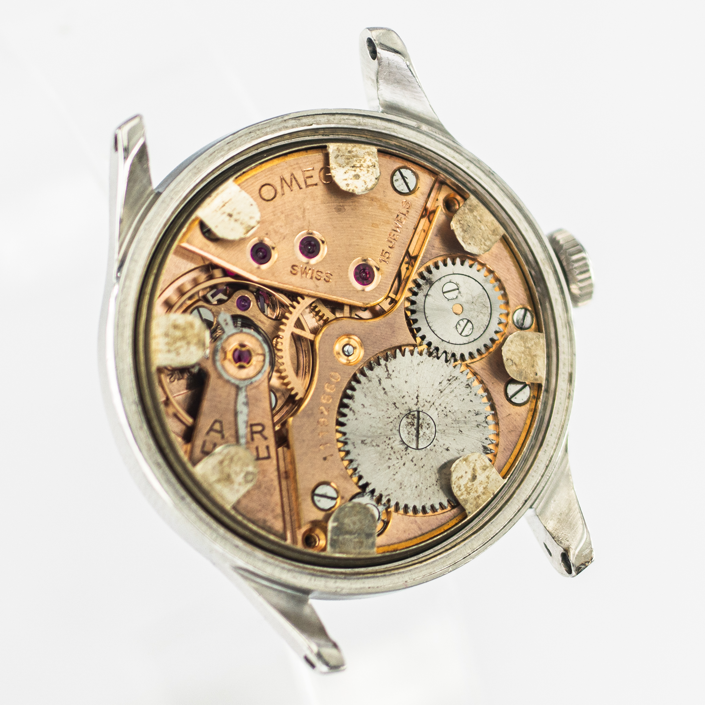 1638_marcels_watch_group_wristwatch_1947_vintage_omega_2400_5_suveran_cal_30T2PC_movement_03