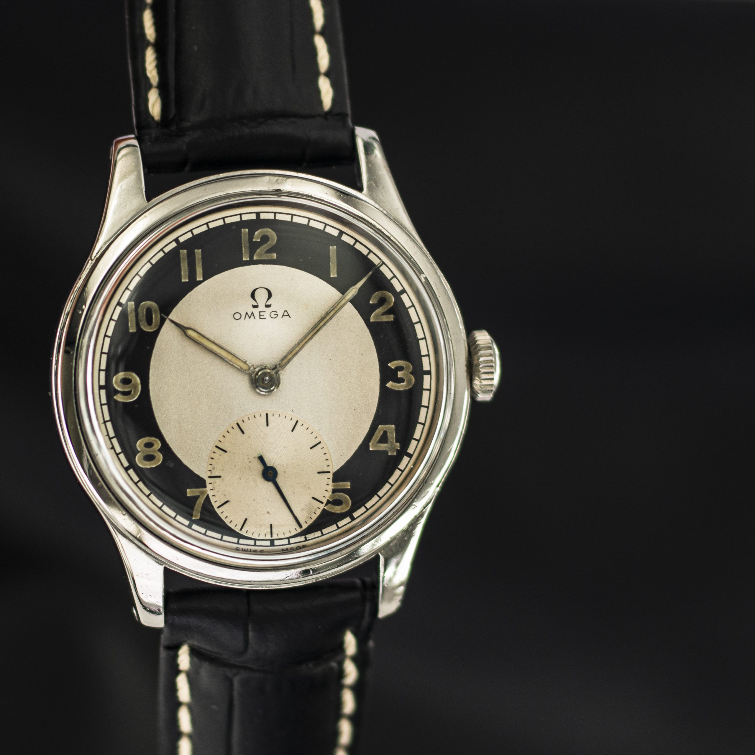 1638_marcels_watch_group_wristwatch_1947_vintage_omega_2400_5_suveran_dial_14