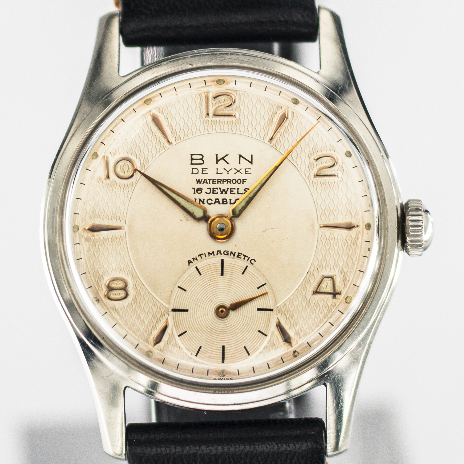 1635_marcels_watch_group_vintage_wristwatch_1960s_bkn_8164_de_lyxe_dial_06
